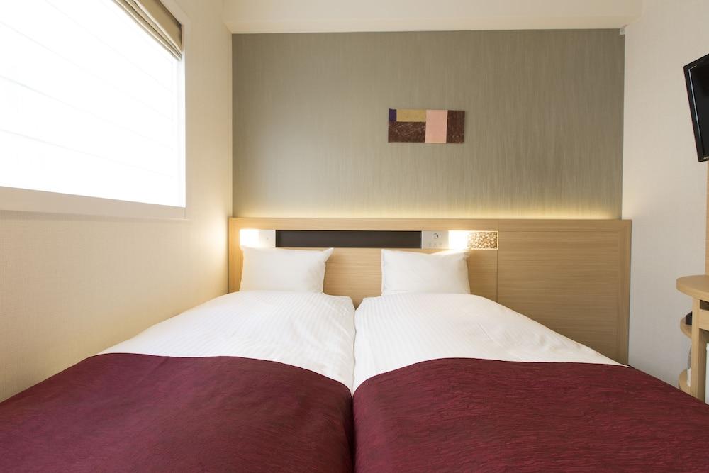 Urban Hotel Kyoto Nijo Premium Exterior foto